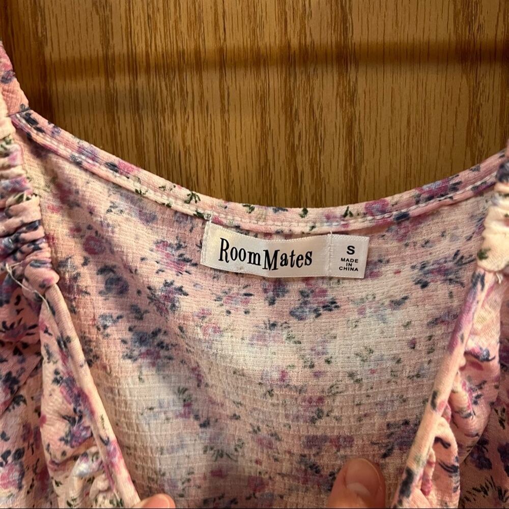 NEW Roommates Boho Floral Off the Shoulder Crop Top Women's Size Small - Picture 5 of 10